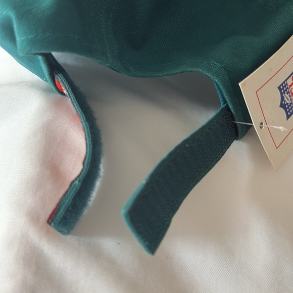 Vintage NWT  NFL Miami Dolphins Throw Back, Adjustable Back - Picture 9 of 10